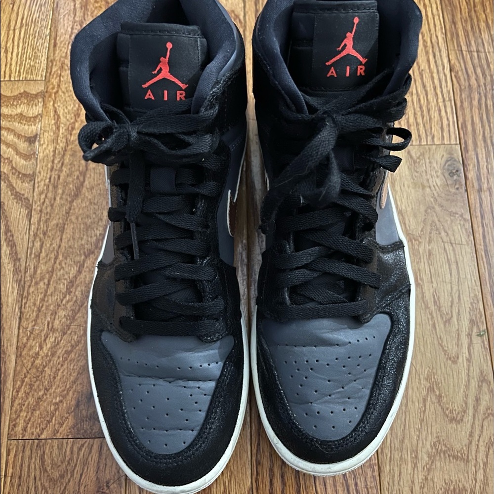Jordan 1 - Picture 3 of 9